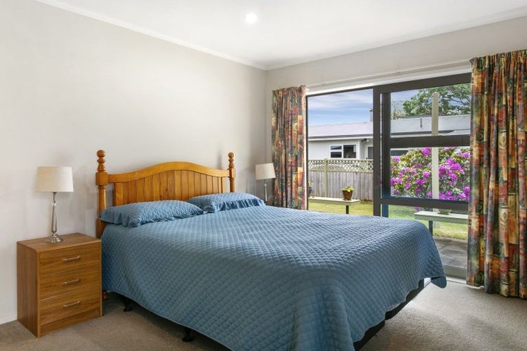Photo of property in 95 Grace Crescent, Richmond Heights, Taupo, 3330
