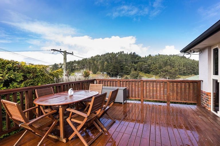 Photo of property in 27 Brockville Road, Glenross, Dunedin, 9011