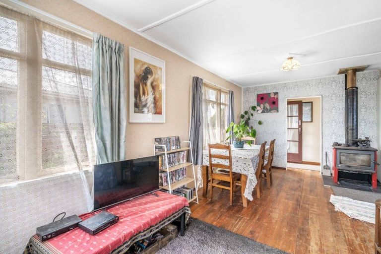 Photo of property in 43 Severn Street, Clifton, Invercargill, 9812