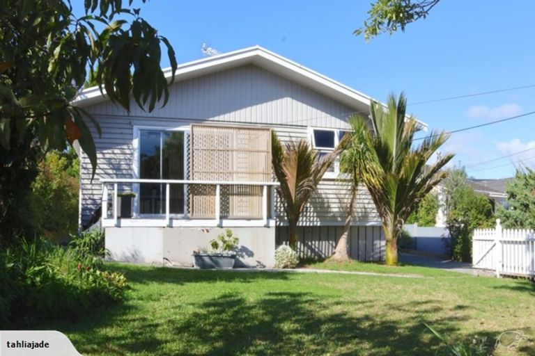 Photo of property in 3 Cornel Circle, Snells Beach, 0920