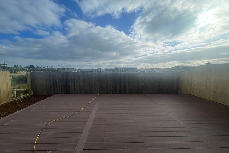 Photo of property in 6 Kowaitau Avenue, Beachlands, 2018