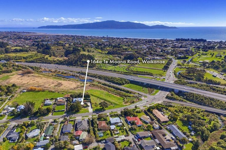 Photo of property in 164a Te Moana Road, Waikanae, 5036