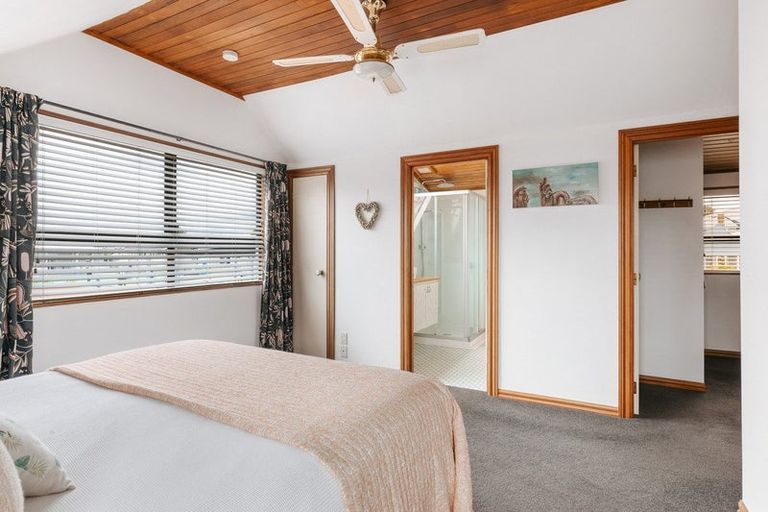 Photo of property in 32 Clivedene Street, Matua, Tauranga, 3110