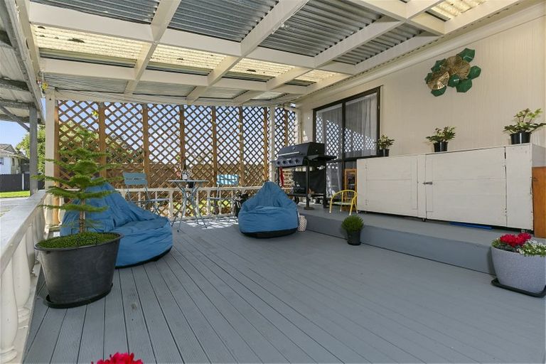 Photo of property in 200 Waitemata Drive, Ranui, Auckland, 0612