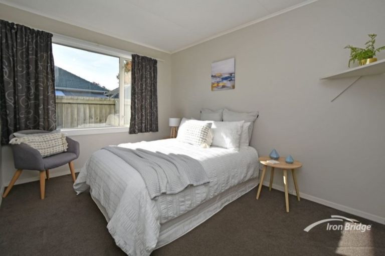 Photo of property in 11 Vicki Street, Sockburn, Christchurch, 8042