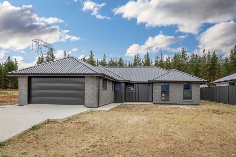 Photo of property in 4 Pollock Street, Alexandra, 9320