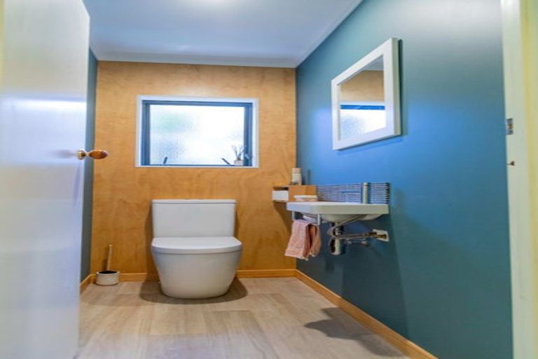Photo of property in 11b Norrie Avenue, Raglan, 3225