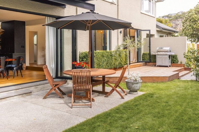 Photo of property in 40 Celia Street, Redcliffs, Christchurch, 8081