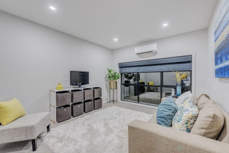 Photo of property in 74 Craig Road, Maraetai, Auckland, 2018