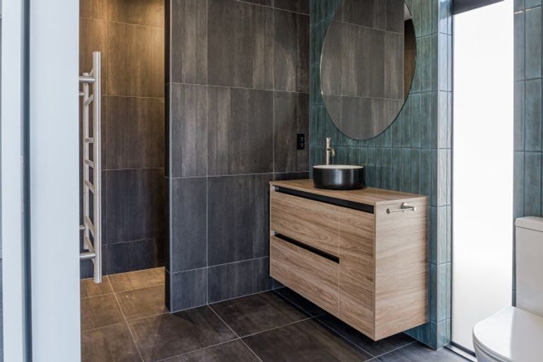 Photo of property in 44 Rangitahi Road, Raglan, 3225