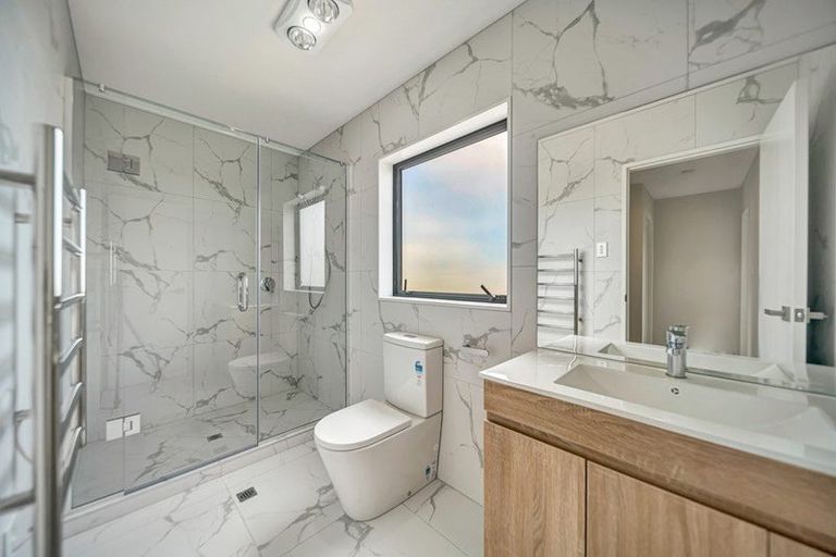 Photo of property in 24b Fernaig Street, Papakura, 2110