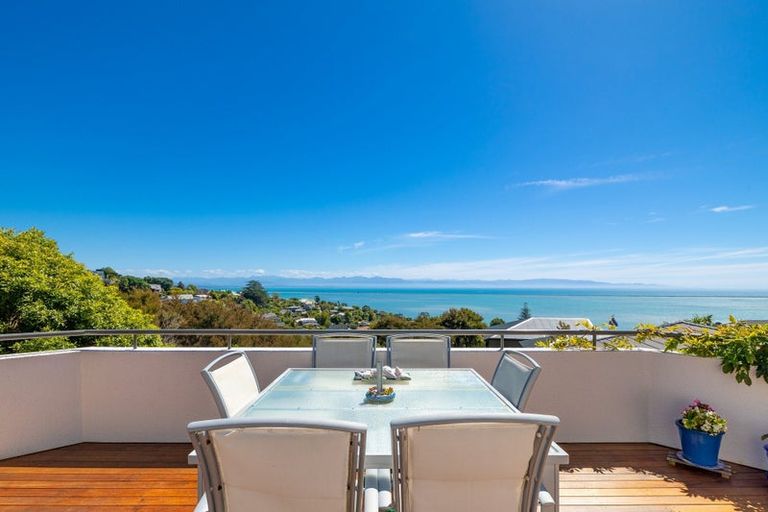 Photo of property in 18 Ledbury Road, Atawhai, Nelson, 7010