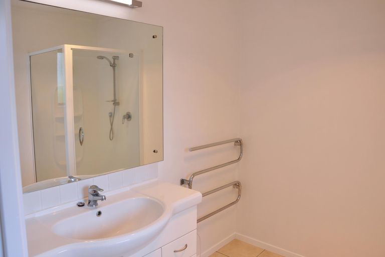 Photo of property in 11 Manuka Street, Orewa, 0931