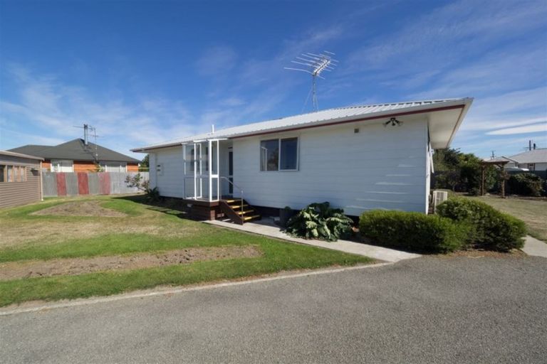 Photo of property in 6 Isleworth Road, Hinds, Ashburton, 7773