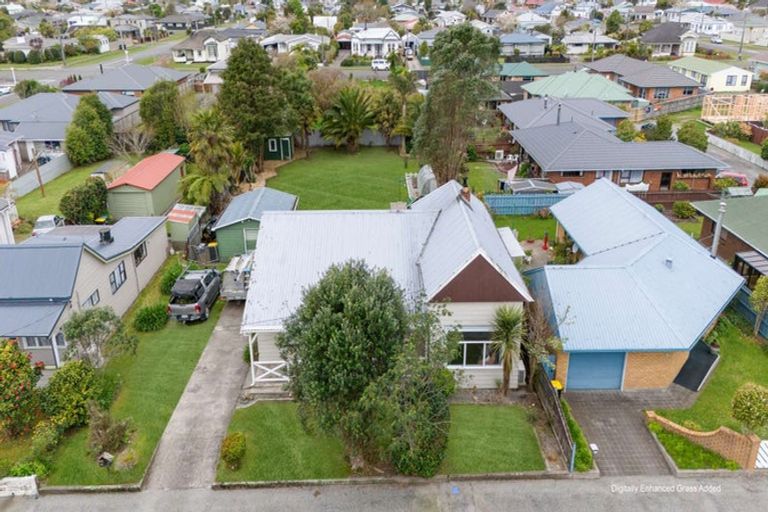 Photo of property in 95 Russell Street, Westport, 7825