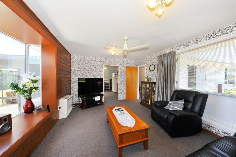 Photo of property in 32 Ashwood Street, Parklands, Christchurch, 8083