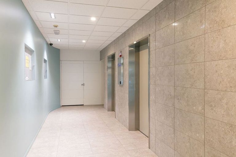 Photo of property in Terrace Tower Apartments, 5d/126 The Terrace, Wellington Central, Wellington, 6011