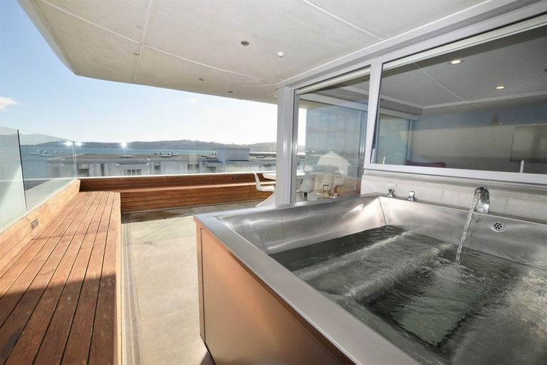 Photo of property in 15/225 Lake Terrace, Waipahihi, Taupo, 3330