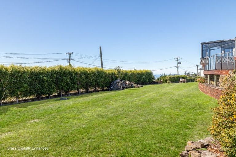 Photo of property in 12 Belleview Terrace, Mount Pleasant, Christchurch, 8081