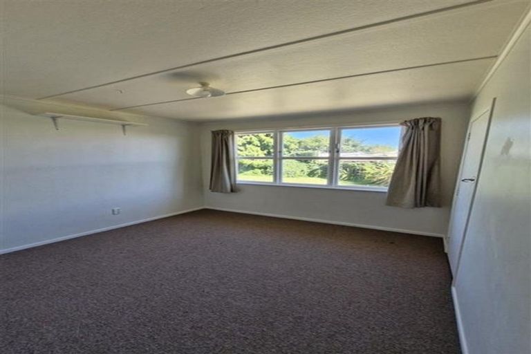 Photo of property in 13 Barron Crescent, Fenton Park, Rotorua, 3010