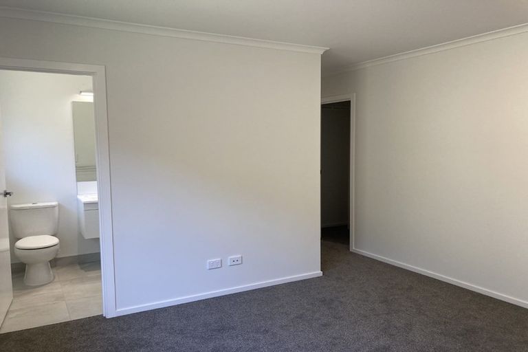 Photo of property in 23 Harry Richards Way, Pokeno, 2402