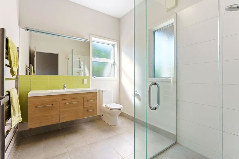 Photo of property in 114 Paetawa Road, Peka Peka, Waikanae, 5391