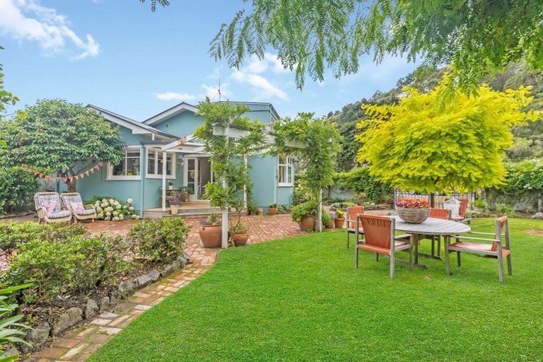 Photo of property in 144 Esplanade, Sumner, Christchurch, 8081