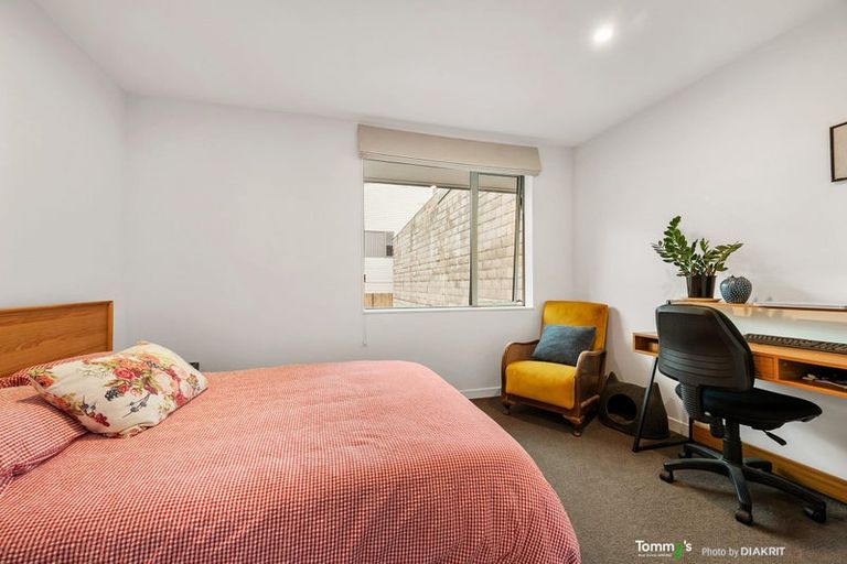 Photo of property in 10/24 Princess Terrace, Newtown, Wellington, 6021