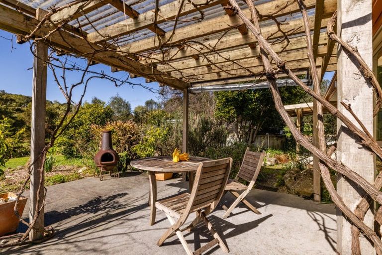 Photo of property in 55 Waitaheke Road, Ohaeawai, Kaikohe, 0472