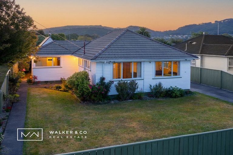 Photo of property in 10 Weka Grove, Elderslea, Upper Hutt, 5018