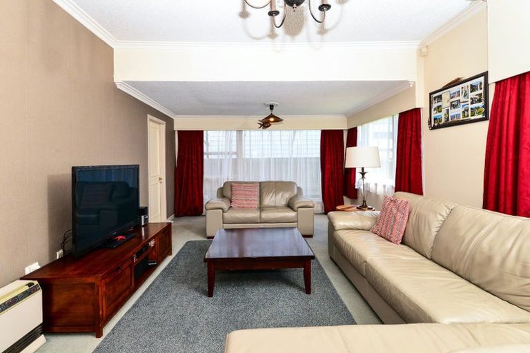 Photo of property in 7 Banbury Crescent, Fairfield, Hamilton, 3214