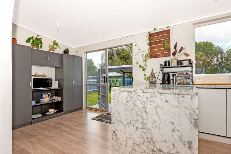 Photo of property in 21 Main Road, Makaraka, Gisborne, 4010