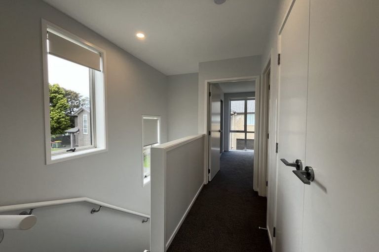 Photo of property in 12d Greenock Road, Ranui, Auckland, 0612
