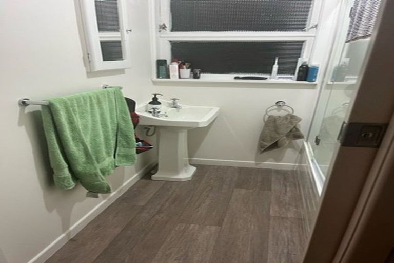 Photo of property in 10 Cargill Street, Levin, 5510