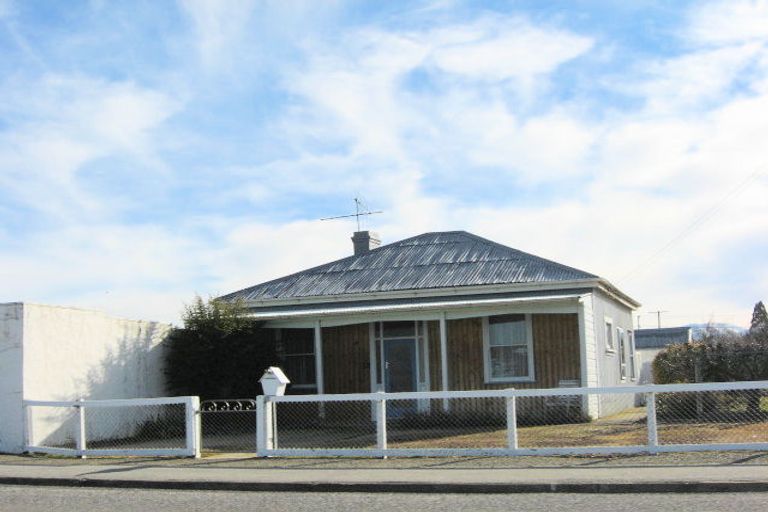 Photo of property in 19 Pery Street, Ranfurly, 9332