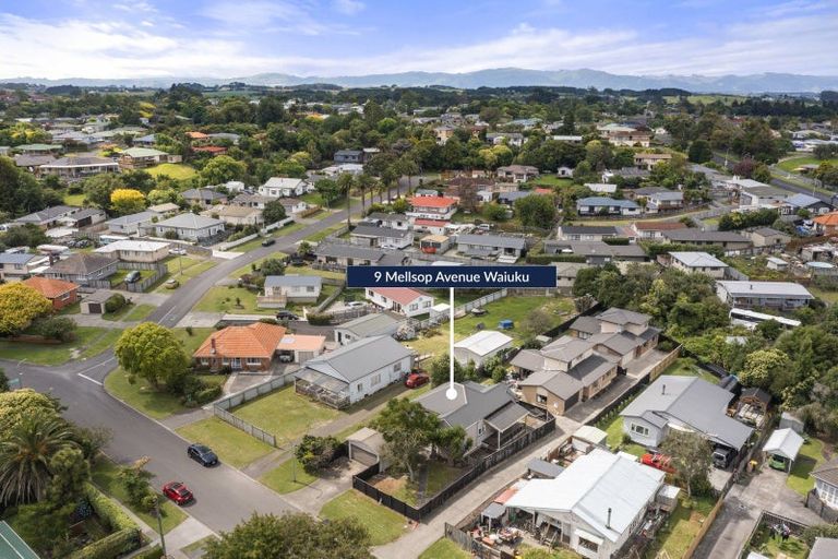 Photo of property in 9 Mellsop Avenue, Waiuku, 2123