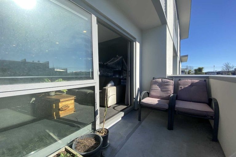 Photo of property in 461 Barbadoes Street, Edgeware, Christchurch, 8013