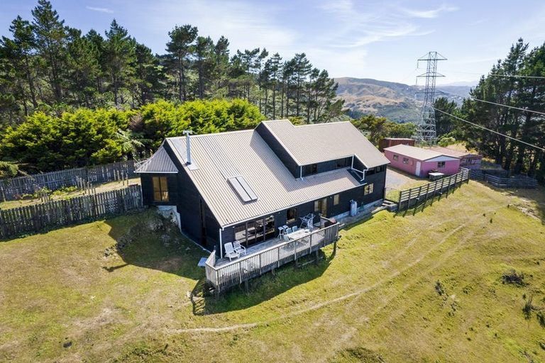 Photo of property in 95 Sweetacres Drive, Belmont, Lower Hutt, 5010