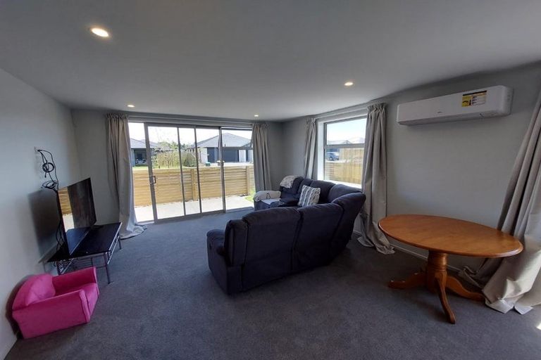 Photo of property in 12 Sarah Nicholls Street, Belfast, Christchurch, 8051