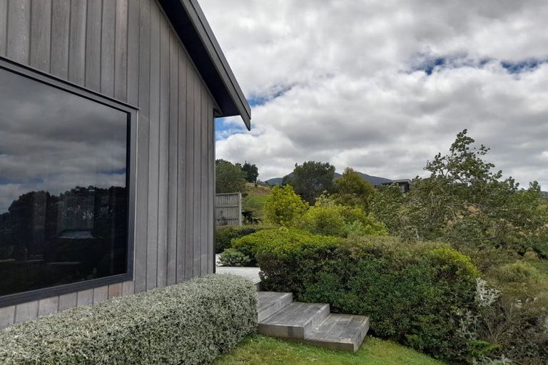 Photo of property in 33 Tiwarawara Lane, Puketotara, Te Awamutu, 3876