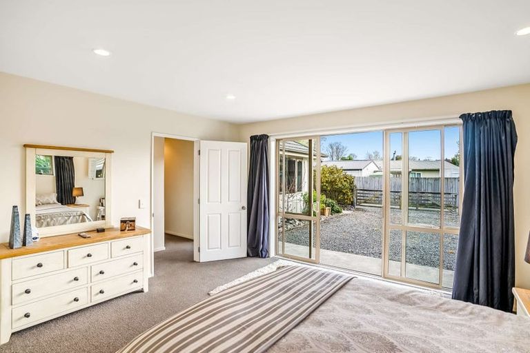 Photo of property in 4 Bluff Street, Coalgate, 7673