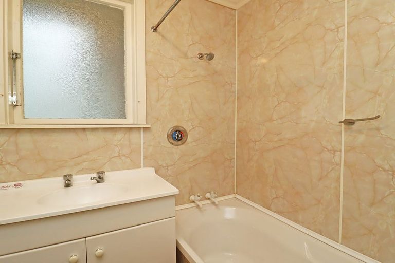 Photo of property in 15 Fleet Street, Oamaru North, Oamaru, 9400