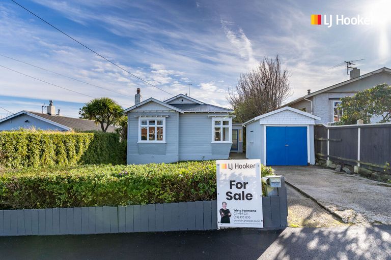 Photo of property in 27 Oakland Street, Andersons Bay, Dunedin, 9013