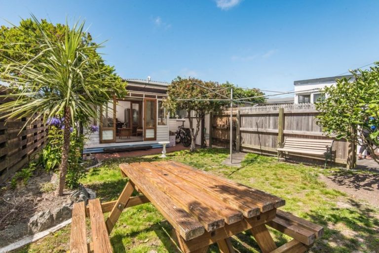 Photo of property in 1 Earp Street, Johnsonville, Wellington, 6037
