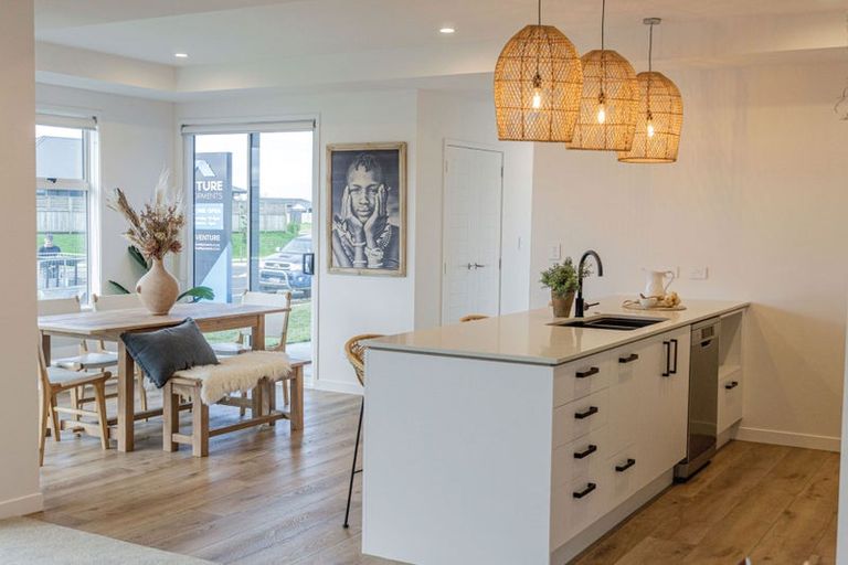 Photo of property in 164 Te Okuroa Drive, Papamoa, 3118