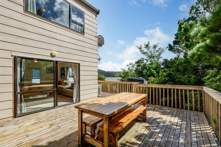 Photo of property in 6a Mossburn Grove, Kelson, Lower Hutt, 5010