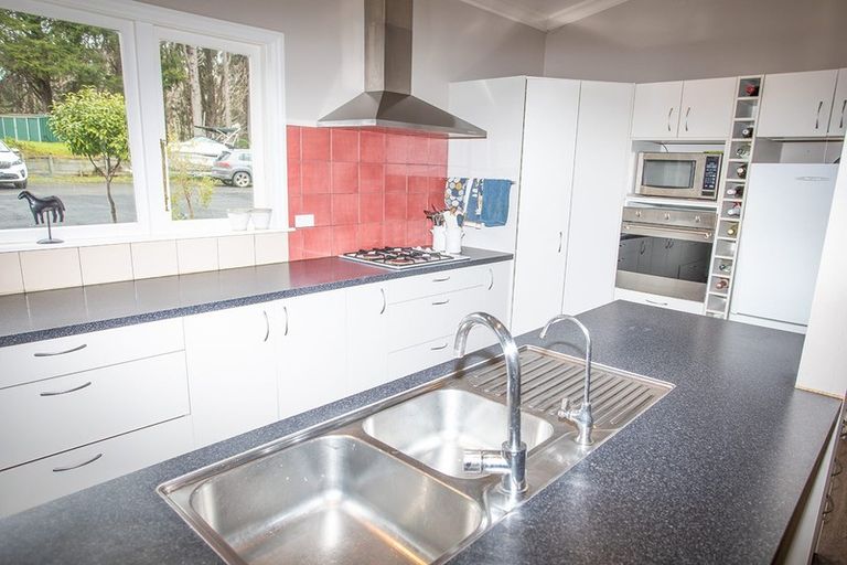 Photo of property in 35 O'neil Road, Kaukapakapa, 0873