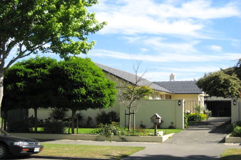 Photo of property in 69 Woodbury Street, Russley, Christchurch, 8042