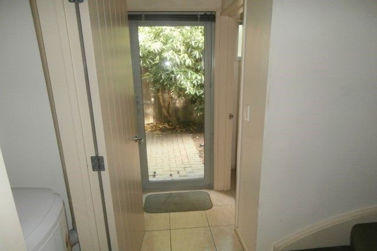 Photo of property in 31 Rhodes Street, Merivale, Christchurch, 8014