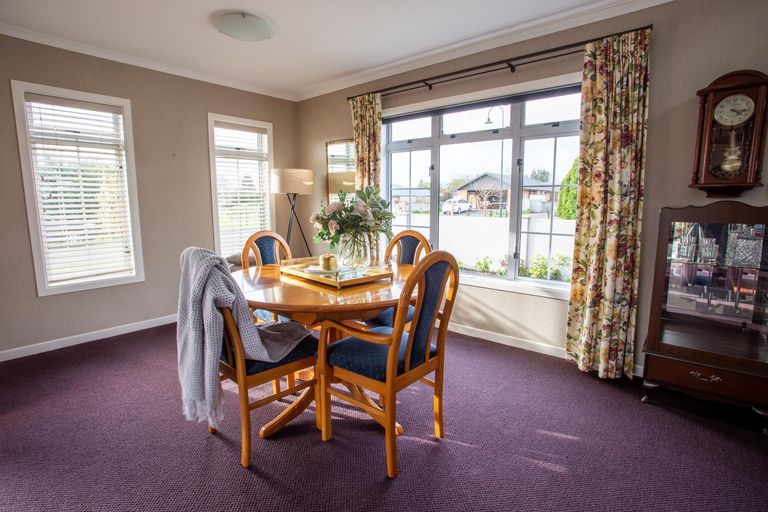 Photo of property in 2 Rexwood Estate, Carterton, 5713